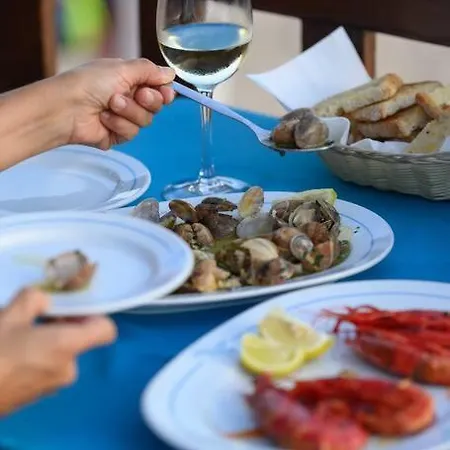 Maria Luisa -amaral's Albufeira